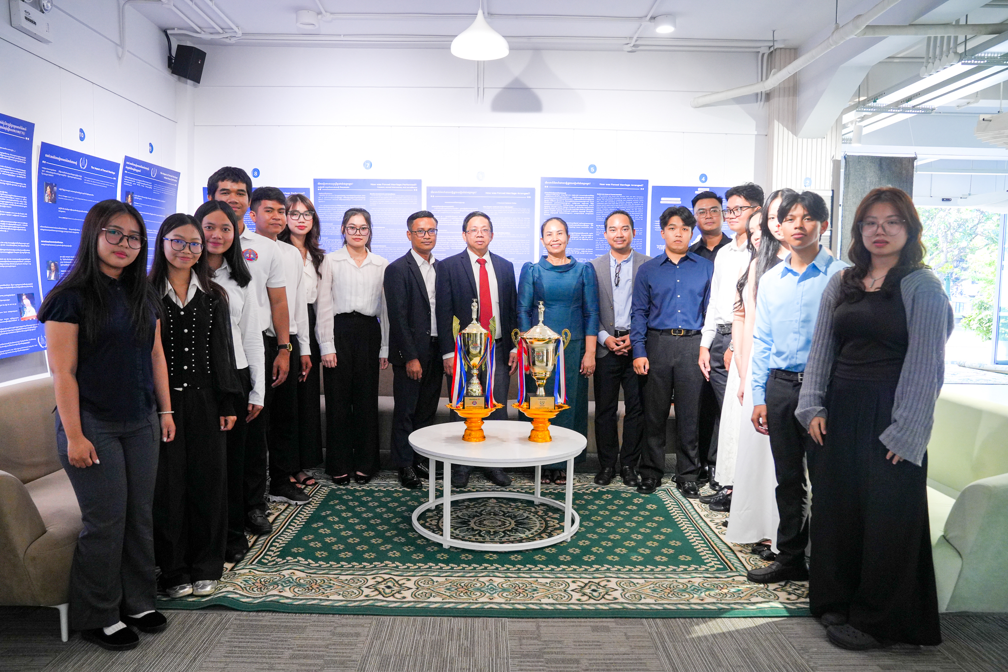 Trophy Parade Ceremony of the Cambodian Moot Court Competition 2025 - Image 8