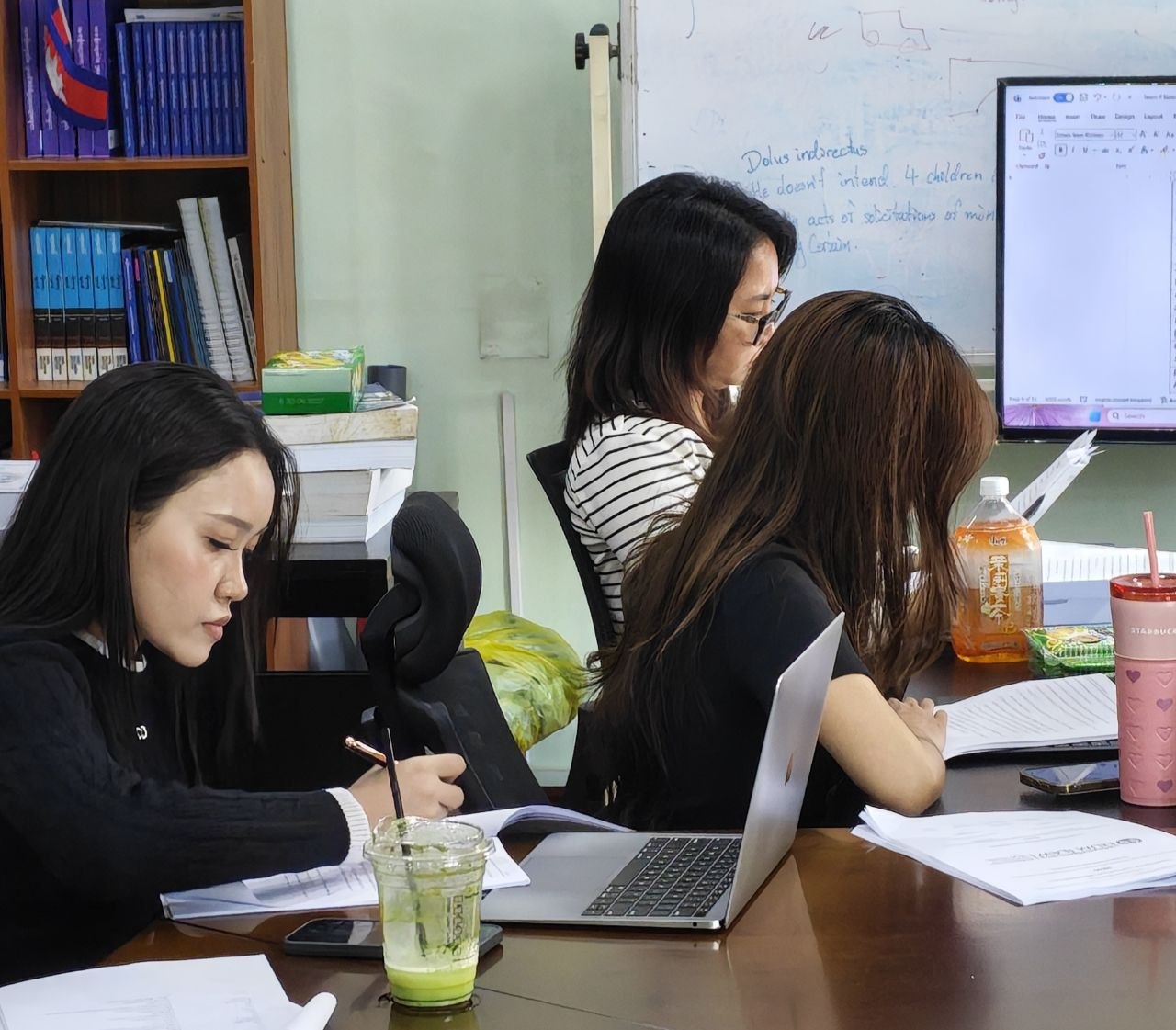 Congratulations to our international maritime arbitration moot team for successfully submitting their memorials. - Image 2