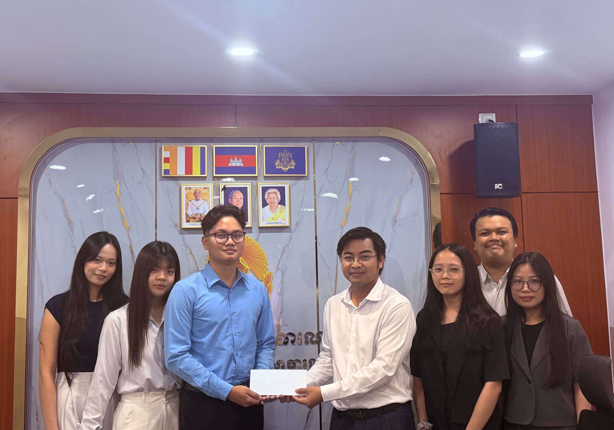 NUM iLAW Expresses Gratitude to H.E. HUN Many Deputy Prime Minister and Minister of the Ministry of Civil Service for Supporting the LAWASIA Moot Team - Image 2