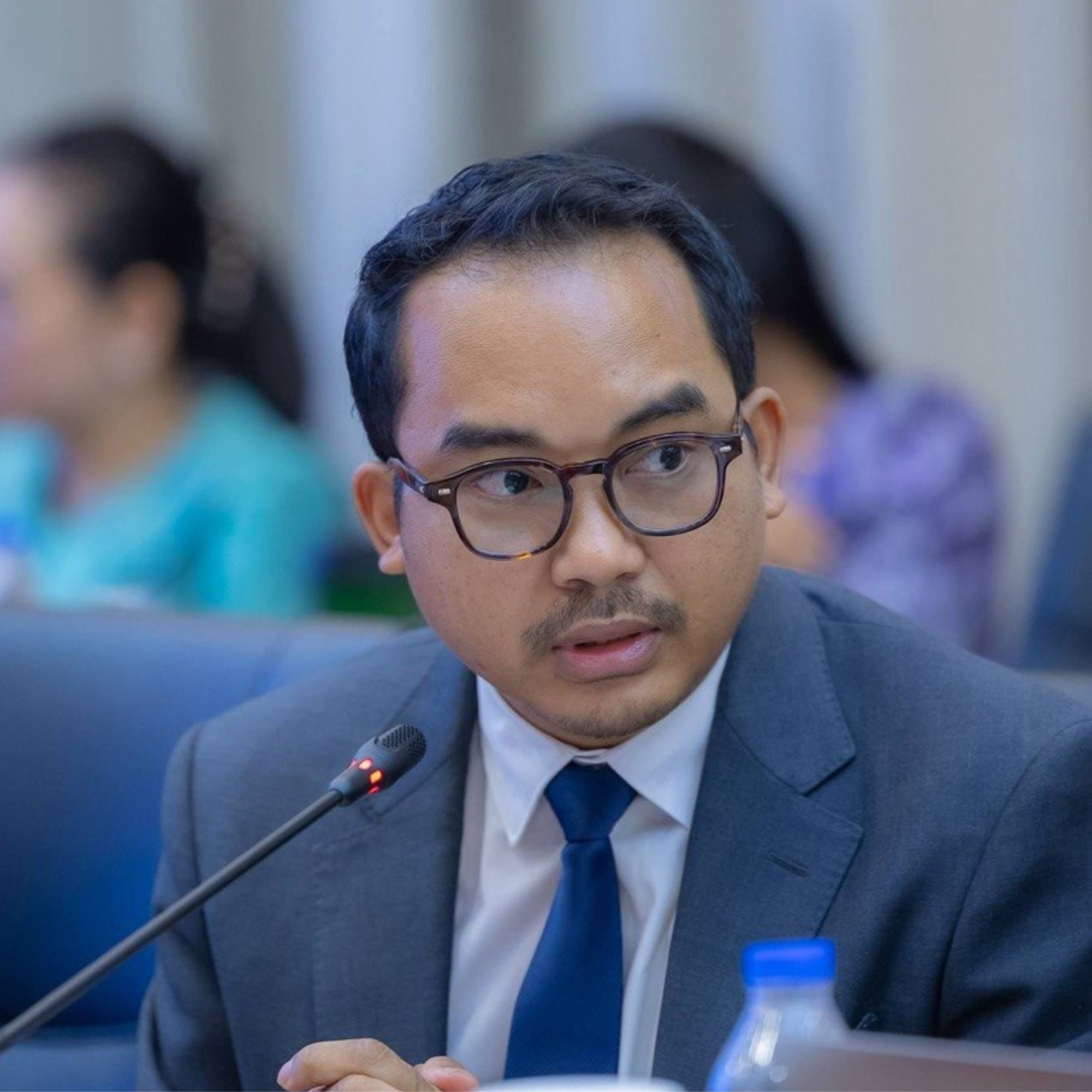 H.E. DIN Siden